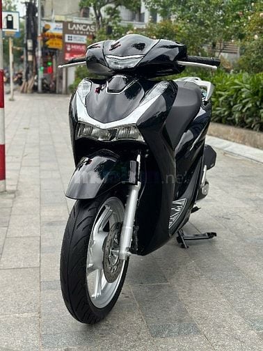Cần bán SH 125 CBS cuối 2024 màu Đen siêu mới cực đẹp