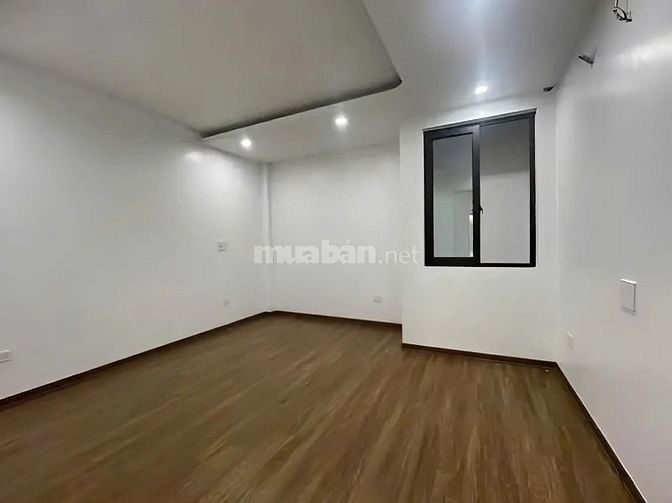 Siêu phẩm Hoàng Cầu, Đống Đa, 7 tầng thang máy mới xây ô tô đỗ cửa sát