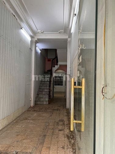 Cho thuê nhà mặt đường 135 Nguyễn Lương Bằng, 50 m2x 3 tầng= 150 m2