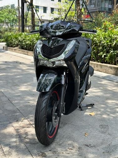 Cần bán SH 150 CBS 2022 chạy chuẩn mấy nghìn Km siêu mới