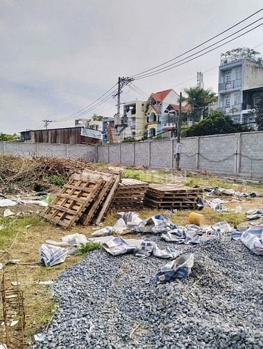 Em cần cho thuê 10.000 m2 góc 2 mặt tiền xe nhựa 10 tấn, Linh Tây 
