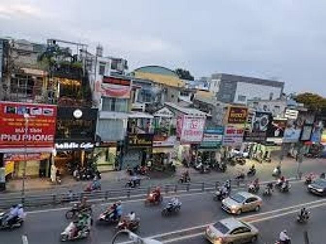 MT NGUYỄN OANH - NGANG KHỦNG 6.5M - SÀN 400m2 - DÒNG TIỀN 800tr/NĂM 