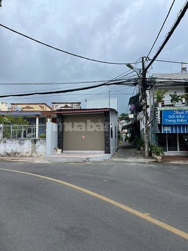 Bán nhà căn góc mặt tiền đường 102 phường Tăng Nhơn Phú A, Q.9