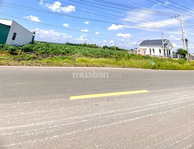 KD LỖ BÁN GẤP 3.300M2 ĐẤT ĐƯỜNG THÔNG RA KCN ĐANG H.ĐỘNG. GIÁ 150TR