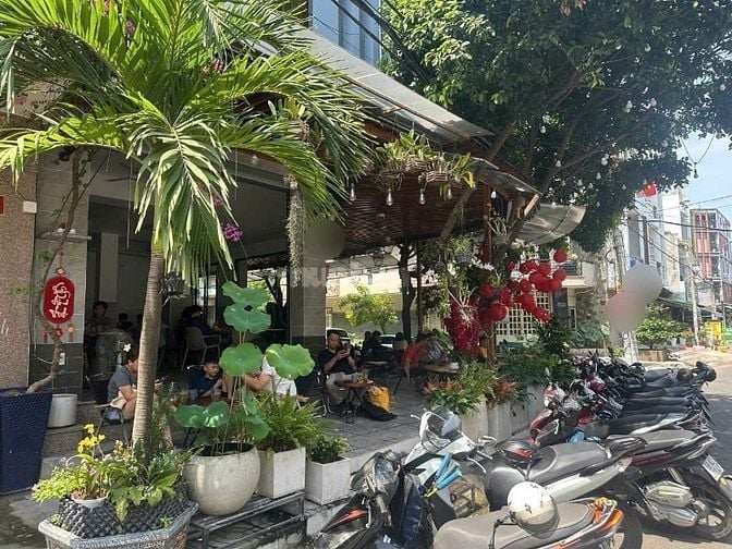 Sang Quán cafe góc 2 mặt tiền, không gian rộng thoáng, P10, Quận 6