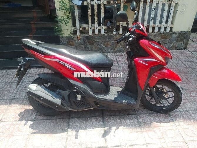 Xe tay ga Honda Vario 2021 đỏ mới 95%
