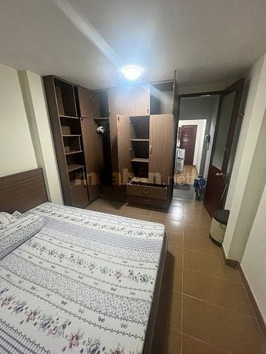 Cho thuê phòng trọ 30m2 . Có bếp riêng . Khu trung tâm . An ninh và yê