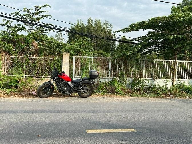  BÁN GẤP MẶT TIỀN ĐƯỜNG NHỰA 980M THỔ CƯ ,BÁN GIÁ 8.6 TỶ QUY ĐỨC 