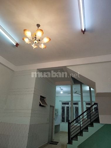 Chính chủ cho thuê lâu dài nhà 1 trệt 1 lầu 175m2 làm văn phòng, nhà ở