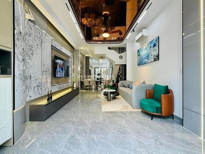 VIP! Nhà đẹp Nguyễn Văn Đậu, Bình Thạnh giá 3tỷ280. DT 75m2. Hẻm 6m