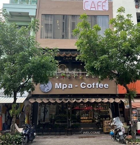Sang quán cà phê mặt tiền 8m. 