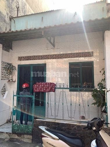 Cơ hội sở hữu Nhà cấp 4 Giá tốt, gần sân bay – sổ riêng  Gò Vấp