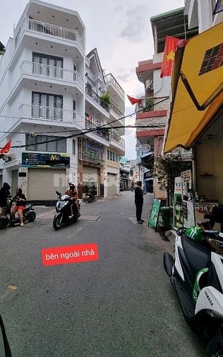 Bán Nhà 2 Mặt Tiền Phú Nhuận-39m2-4Tầng-4PN-Giá 13.350 Tỷ 