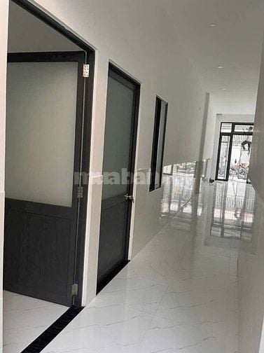 Bán nhà đẹp-DT80m2-3PN-ôtô đậu cửa-Đ2/4 vĩnh hoà-Nha Trang-chỉ 2tỷ8 