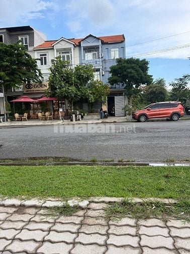 BÁN ĐẤT DỰ ÁN PHÚ NHUẬN 4, QUẬN 2