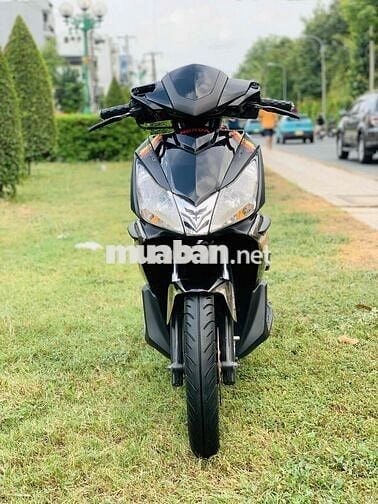 Honda Airblade fi úp thái xe đẹp liền lạc máy zin