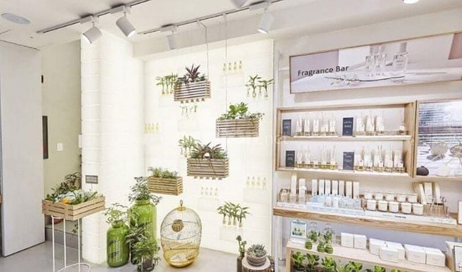 CẦN GẤP NHÂN VIÊN ĐỨNG QUẦY THANH TOÁN VÀ TƯ VẤN 