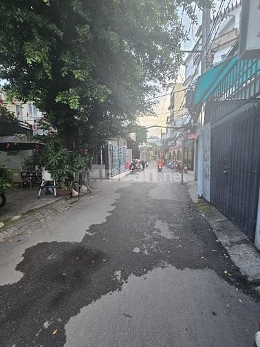 Cần cho thuê nhà phố quận2 giá tốt