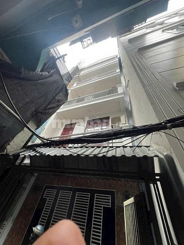 Phố Đại La phường Trương Định Hai Bà Trưng Nhà 5 tầng 
