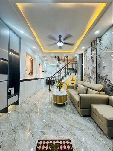 Bán nhanh nhà gần chợ Phú Thọ - đường Tuệ Tĩnh Q11 - 38m2 giá 2tỷ370