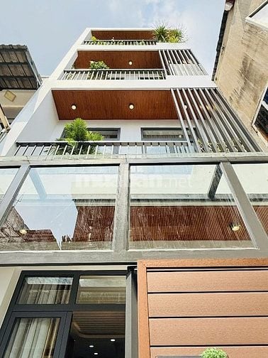 Cần bán nhanh nhà 58m2 Bùi Thị Xuân, Q1.Gần công viên Tao Đàn.Hẻm 5m