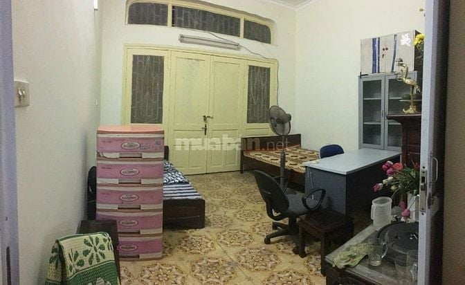 Chính chủ cho thuê nhà ngõ phố Thanh Nhàn, quận Hai Bà Trưng