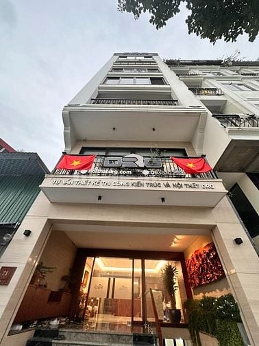 Cho thuê tòa nhà làm căn hộ Văn Cao: 80m2, 13 phòng, khép kín