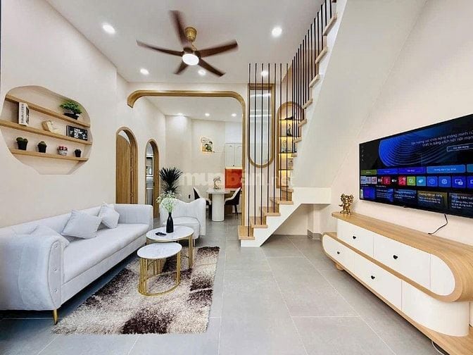 CÔ THU BÁN NHÀ!Đ.Đồng Đen Phường 13 Quận Tân Bình,DT:49m2/3.180 Tỷ,SHR