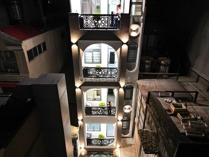 Chủ Giamr ngay 2 tỷ bấn gấp Nhà Điện Biên Phủ Q10 . Giá 15 tỷ. DT 85m2