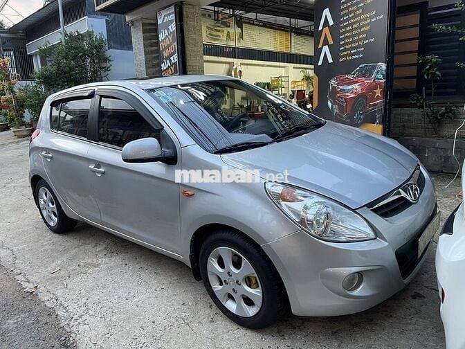 Hyundai i20 2011  - 160000 km