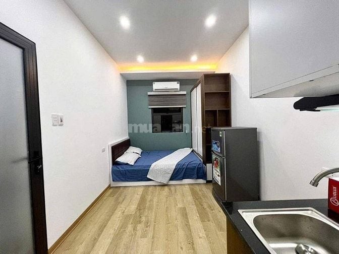 Bán CHDV Pháo Đài Láng 60m, 5 tầng dòng tiền 50tr/tháng. Giá 12 tỷ