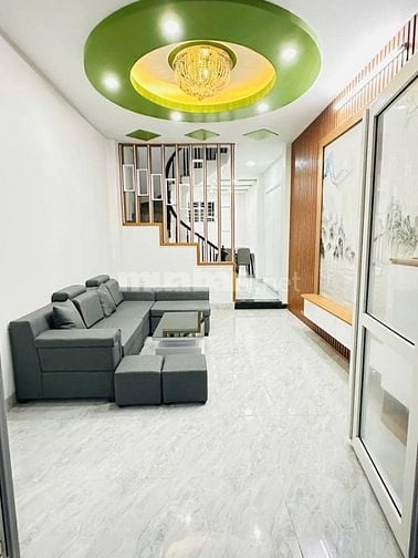 LÔ GÓC 2 THOÁNG , BA GÁC ĐỖ CỬA , 60M RA Ô TÔ TRÁNH, GẦN HỒ ĐIỀU HÒA .