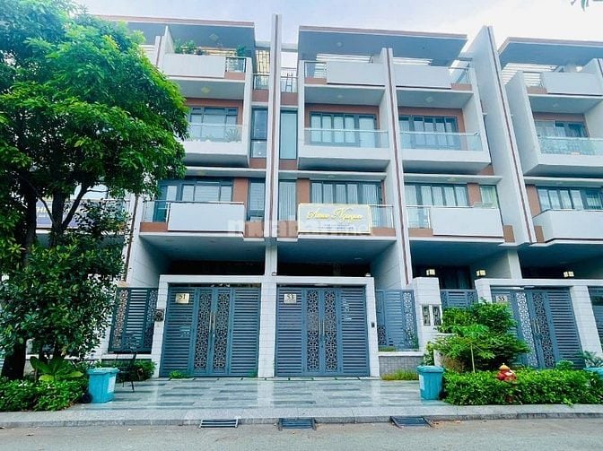 Chính chủ tìm người phụ giúp việc trông em bé tại Thủ Đức HCM