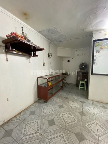 Cho thuê nhà nguyên căn quận Hoàn Kiếm, giá chỉ 6 triệu/tháng (hình th