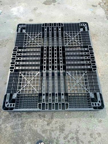 Pallet Nhựa Cũ Giá Rẻ – Giải Pháp Tiết Kiệm Cho Doanh Nghiệp