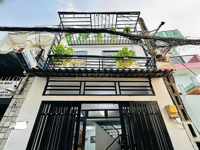Anh Huy sang nhượn nhà Lý Thường Kiệt P7 Tân Bình 42,4m2 3tỷ300tr