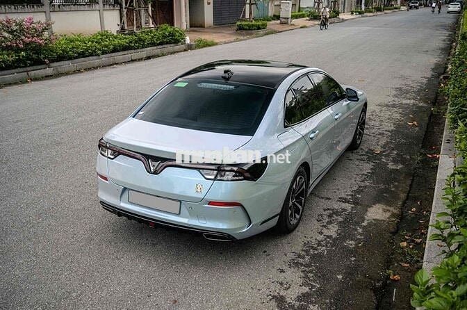 VinFast Lux A2.0 Sedan Maya Blue, Sản Xuất 2022