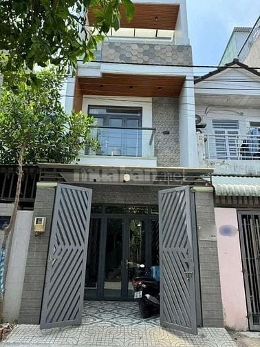 Nhà Bình Chánh khu dân cư 750Tr sổ Hồng riêng 