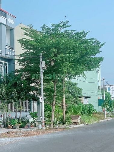 Cần Bán đất 13A Hồng Quang lô 126m2 đường 12m lô A23 gần NV Linh