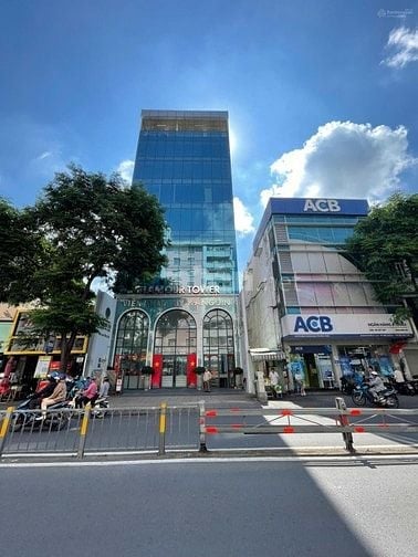 Tòa Nhà 2500m2 - mặt tiền đường Nguyễn Biểu- Trần Hưng Đạo, P1, Q5 