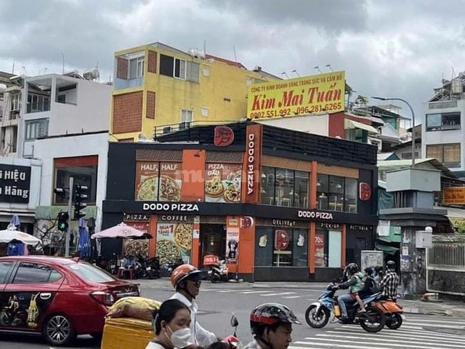 Cho Thuê nhà 147A Trần Hưng Đạo & Đề Thám, Q1. Trệt, lầu, DT 7,5x17