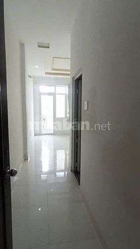 MT Đường Vườn Lài Tân Phú 4,2*22m 3 lầu 7pn giá 27tr