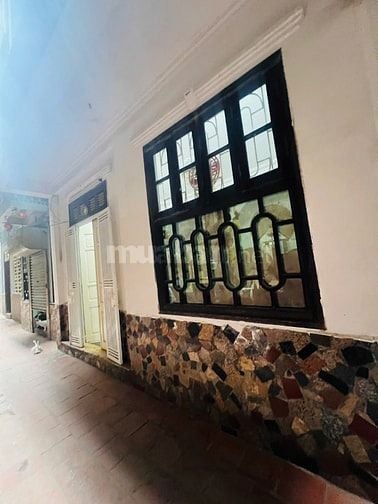 Bán nhà 5 tầng dân xây tại ngõ 194/45 đội cấn, ba đình
