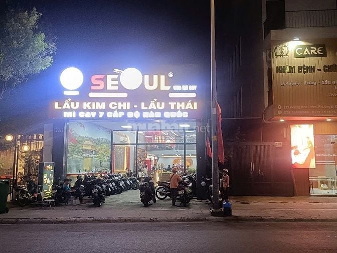 CẦN GẤP 1 NAM GIỮ XE QUÁN MÌ SEOUL TỪ 10H-22H VÀ THỨ 7- CN TỪ 17H-22H