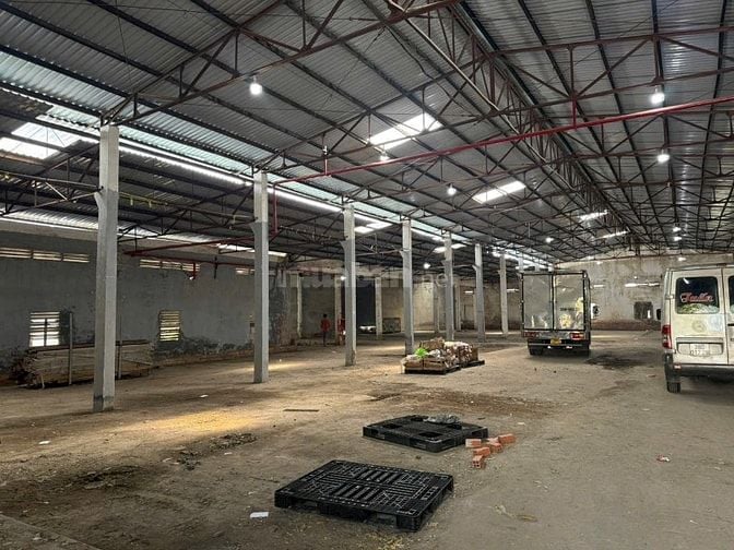 CHO THUÊ KHO XƯỞNG 1400m2 – NGÃ TƯ GA, Q12