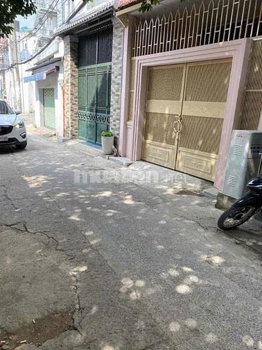 Cho thuê nhà mặt tiền Nguyễn Trọng Tuyển, P.2, Q.Tân Bình giá 17.5tr