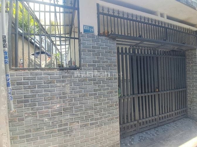 Chính chủ cần bán gấp căn nhà 2 tầng K47/55 Huỳnh Ngọc Huệ 