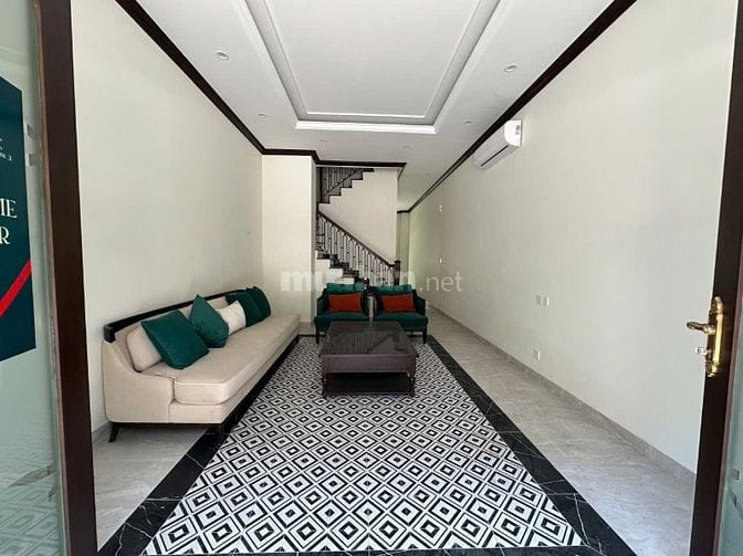 Cho Thuê Biệt Thư Liền Kề Tại The Empire Vinhomes Ocean Park 2 giá 7 t