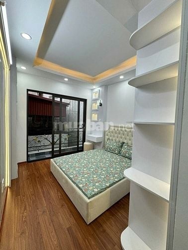 Cần bán nhà ngõ 40 Xuân Đỉnh, SĐ 55m2x4T ĐNam, ô tô đỗ cửa. 12,2 tỷ.