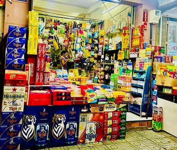 Cần Gấp 3 Lao Động Phổ Thông Bán Hàng Bách Hoá Tổng Hợp